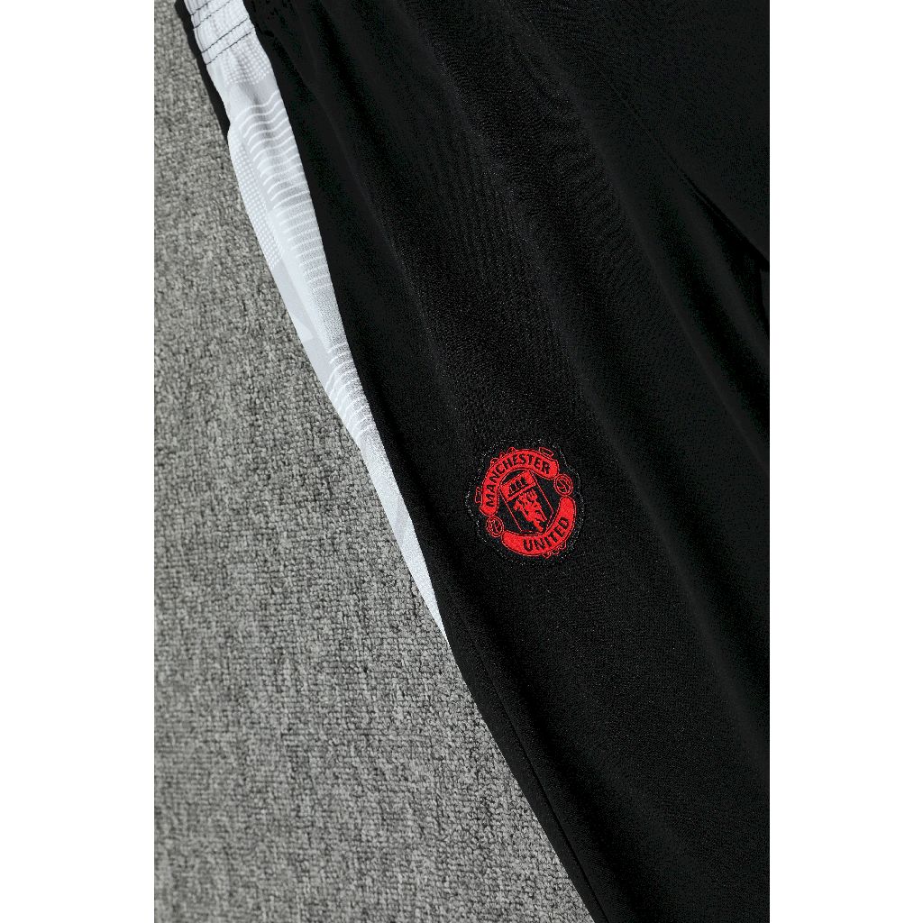 Manchester United 24/25 Winter Hoodie Training Tracksuit Red