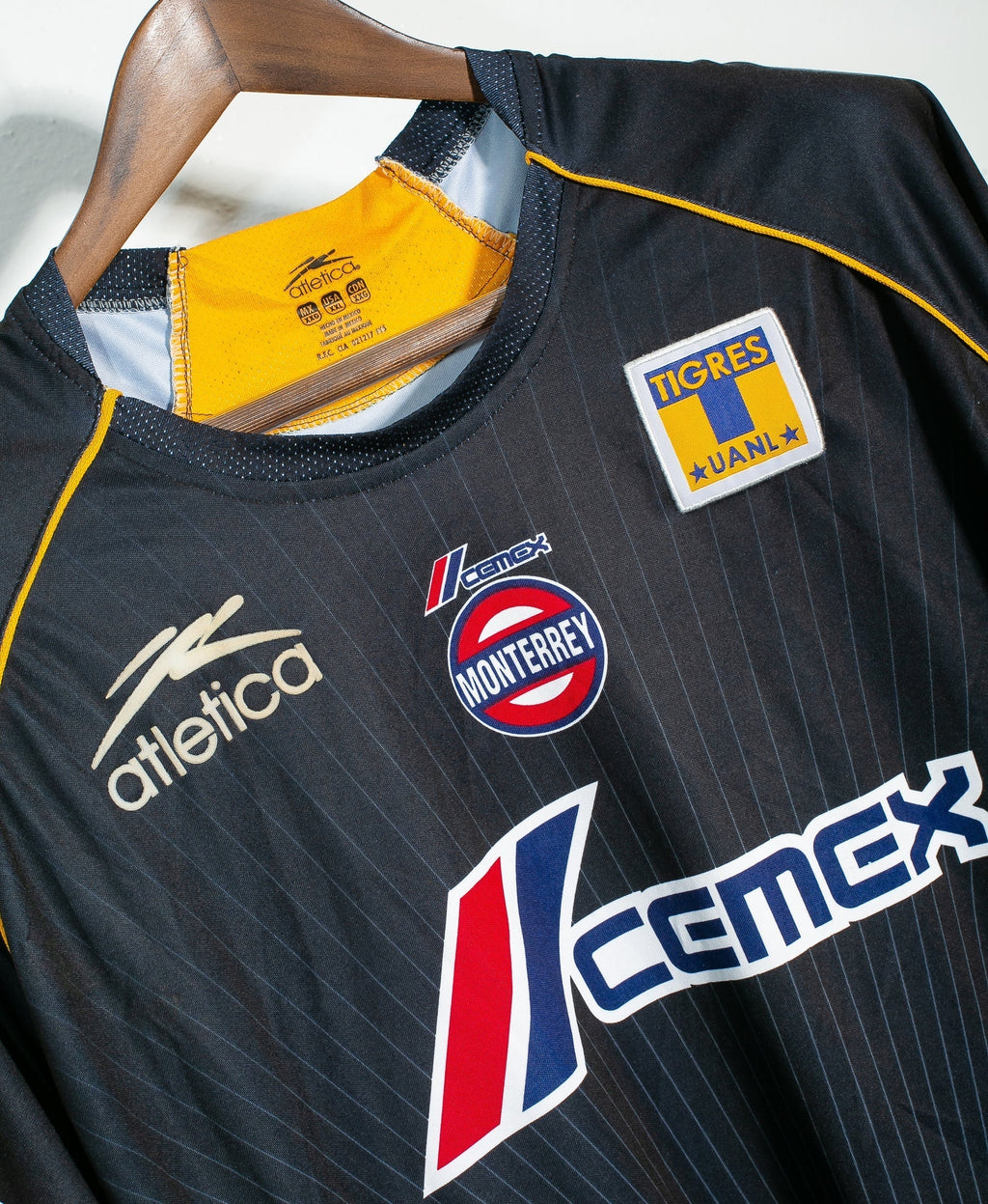 Tigres UANL Retro 05/06 Third Jersey