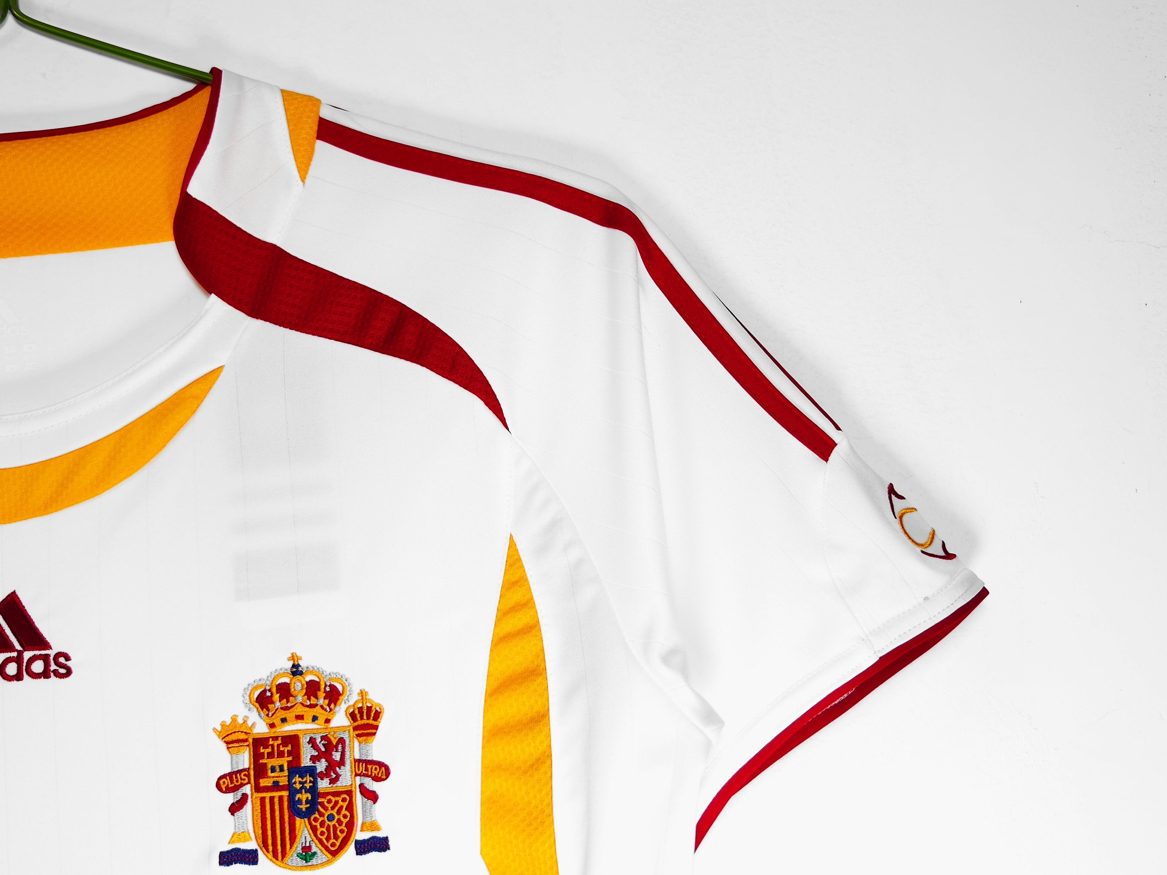 Spain Retro 2006 Away Jersey