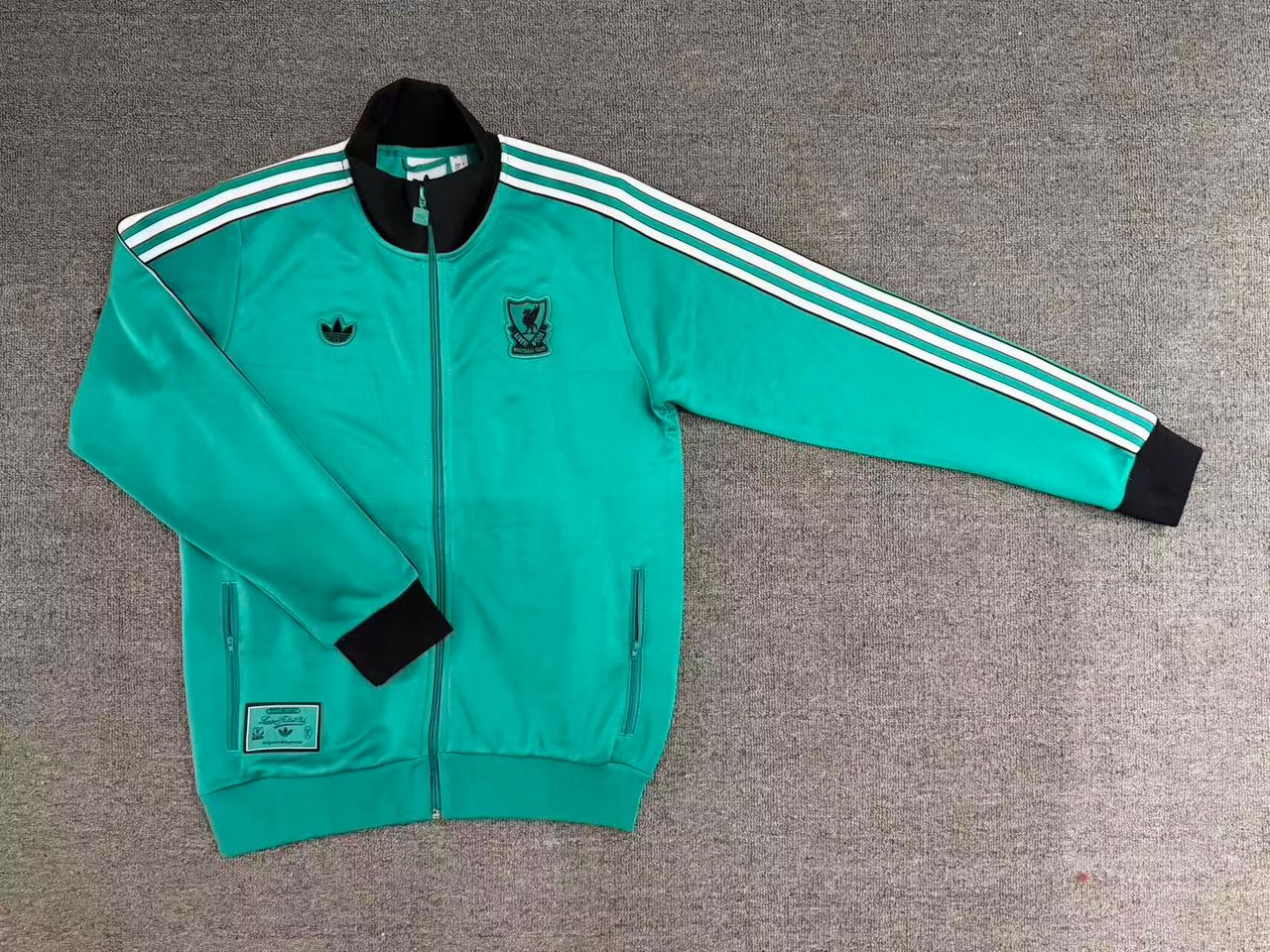Liverpool adidas 25/26 Warm Winter Icons Third Anthem Jacket + Pants