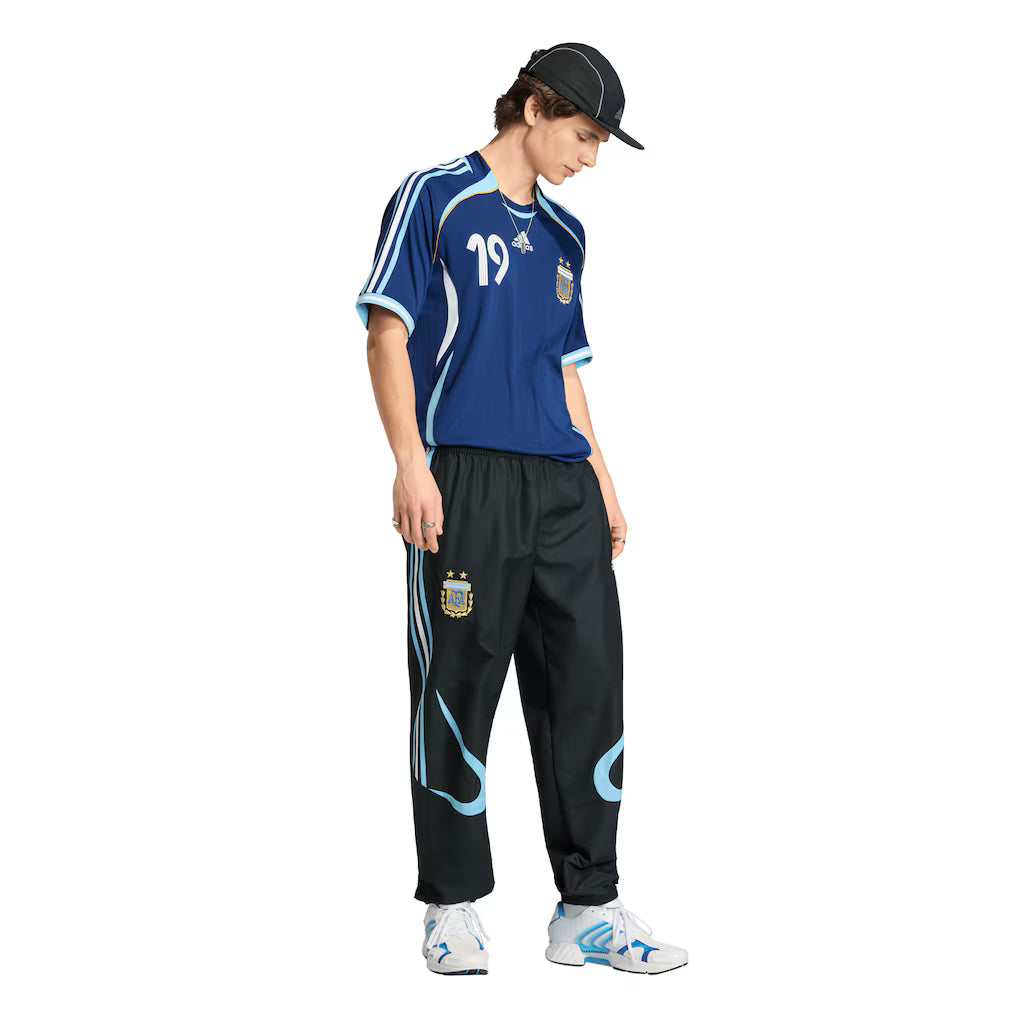 Argentina Retro 2006 Away Jersey - Messi #19