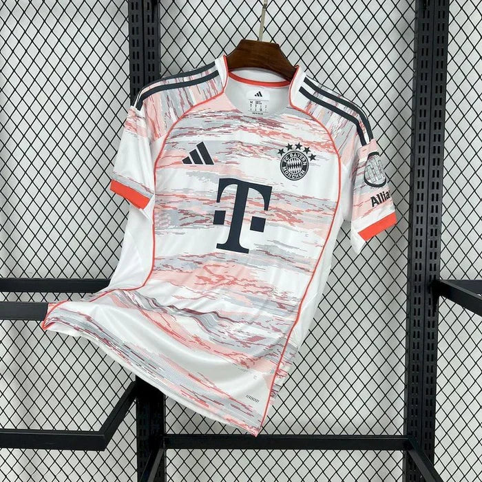 COMBO Bayern Munich 2025/26 + Oktoberfest Jersey