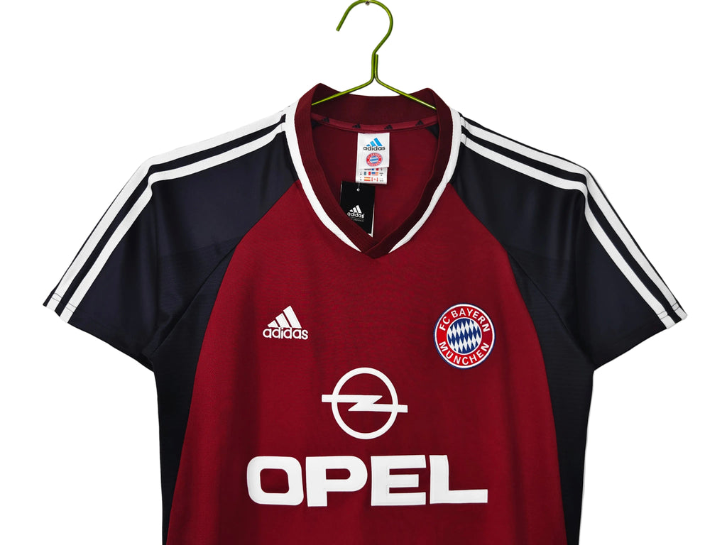 Bayern Munich Retro 01/02 Home Jersey