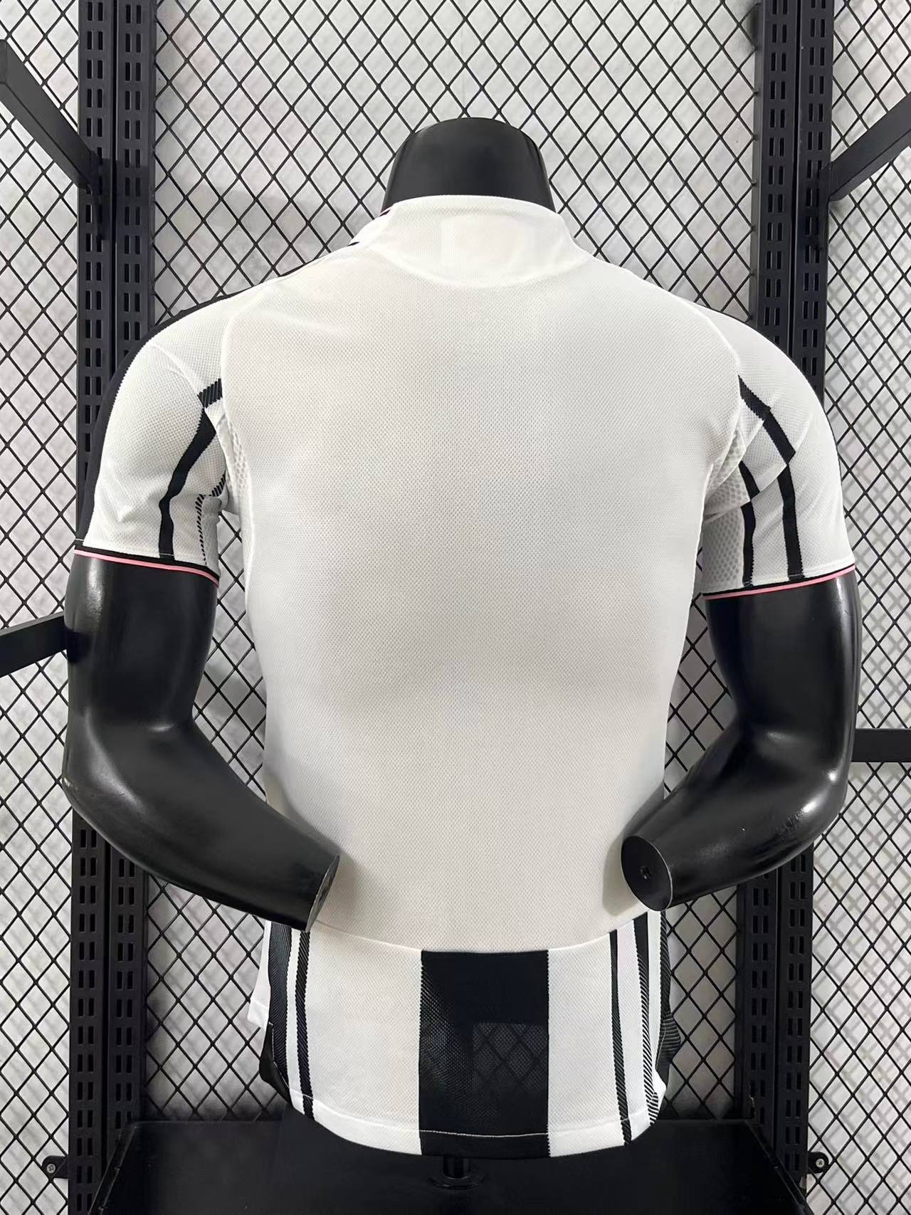 Juventus 2025/26 - Authentic Player Version