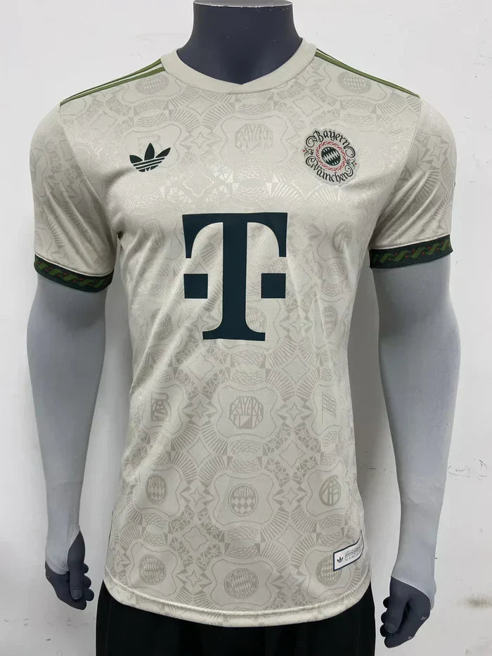 Bayern Munich Oktoberfest Player Jersey 2025/26