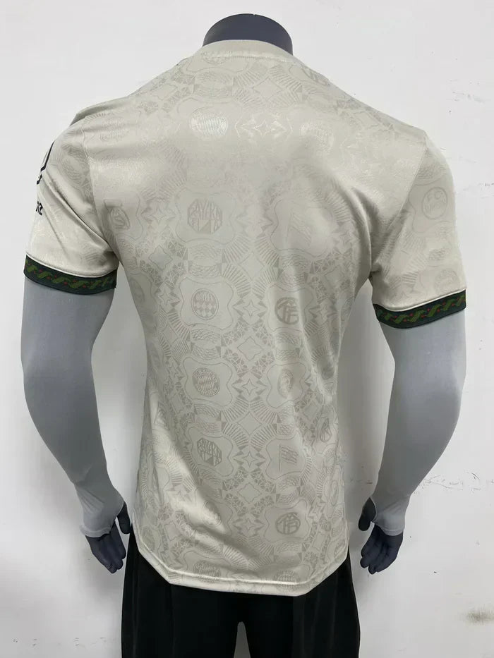 Bayern Munich Oktoberfest Player Jersey 2025/26